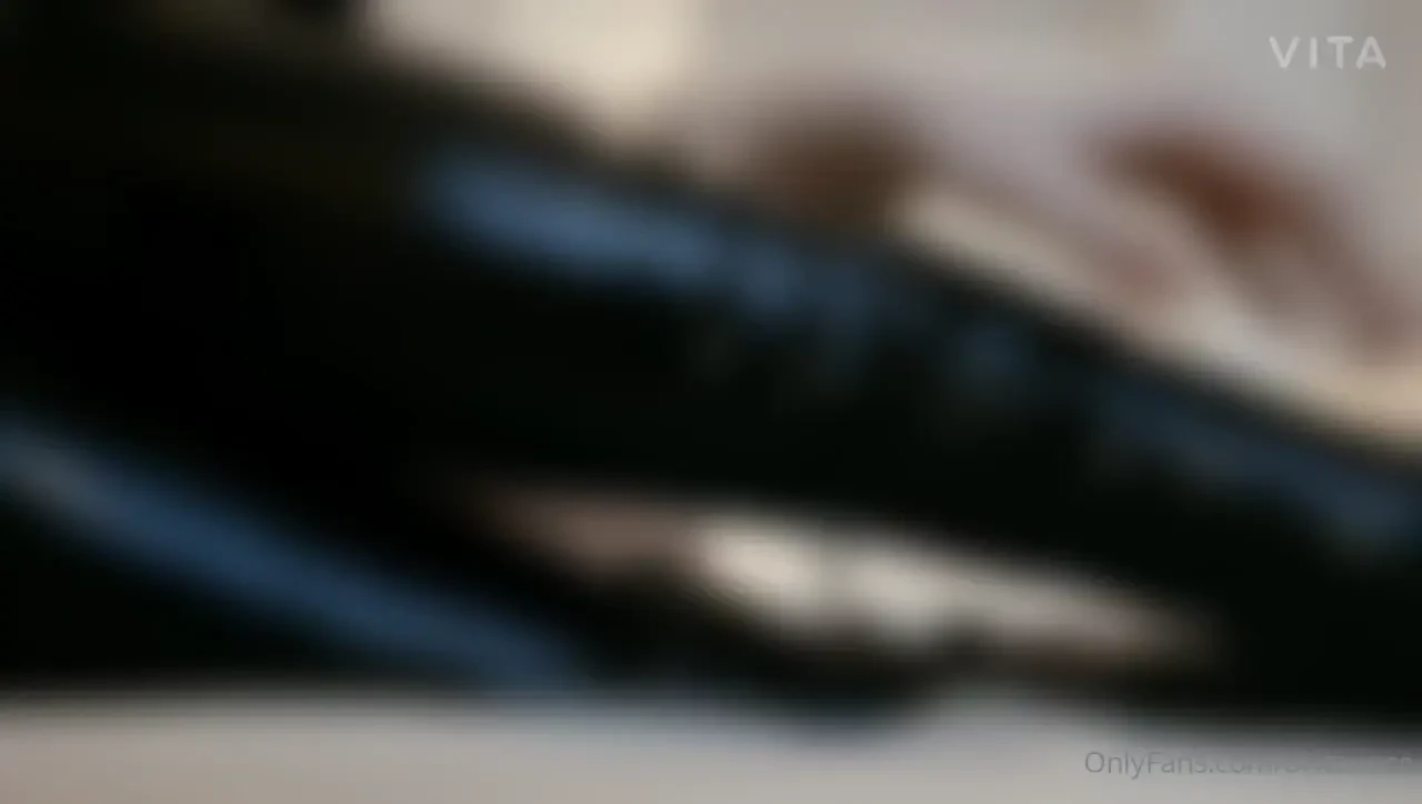 Enjoy - i know i do - unlock to see whole clip 