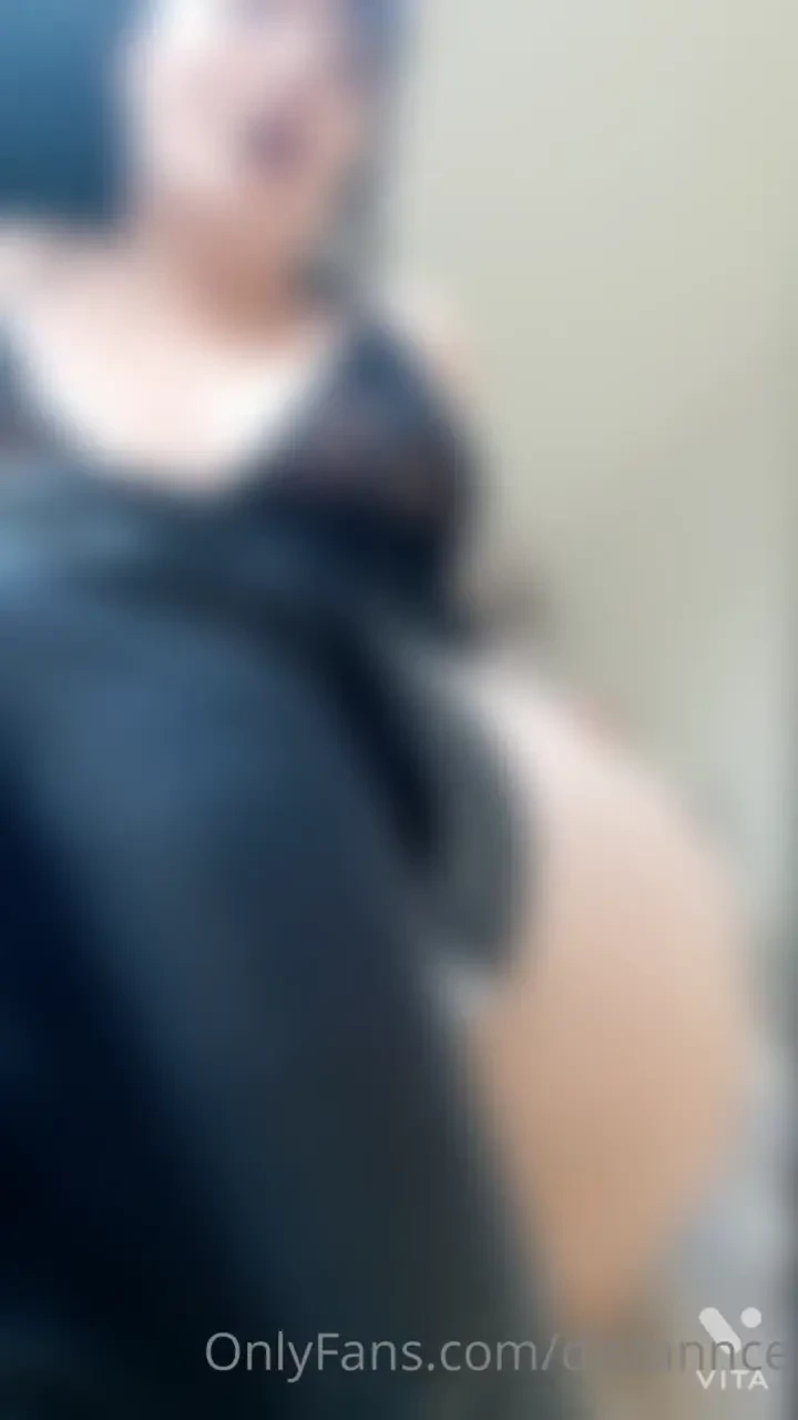 Thigh highs and thick thighs - juicy mix - unlock to see whole vid 