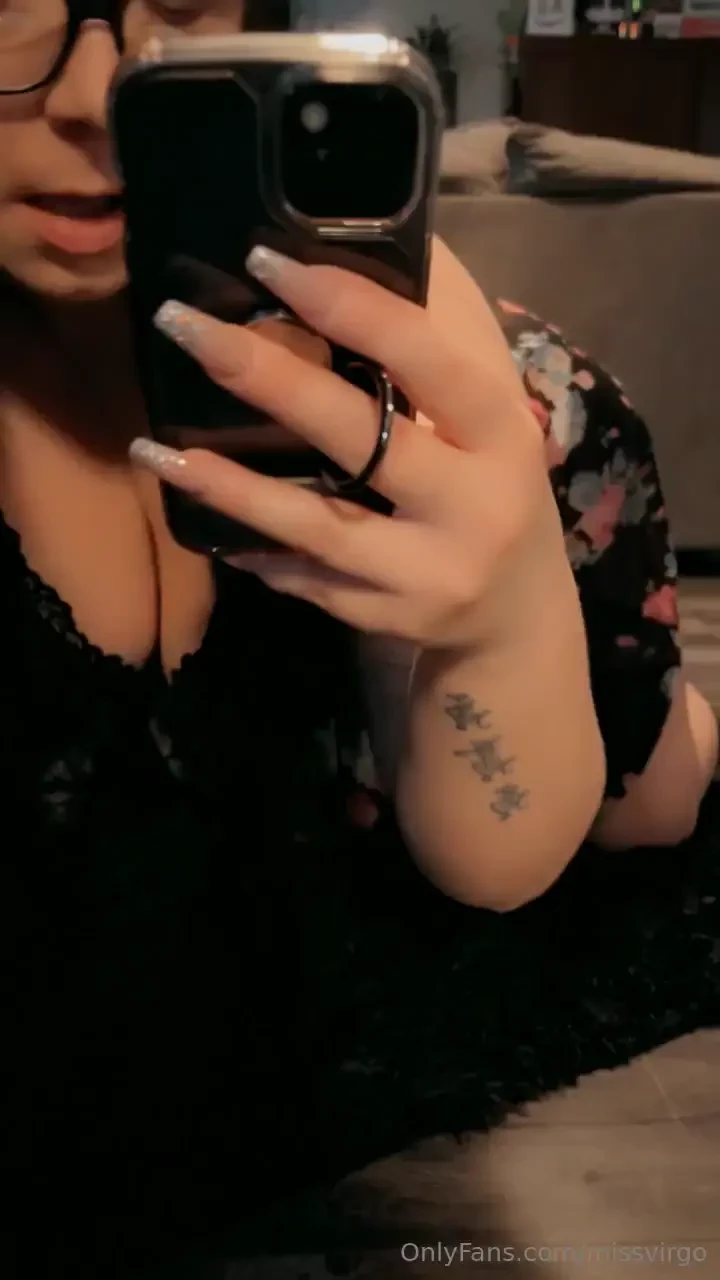 I want to crawl to you worship the ground you walk on please you day 