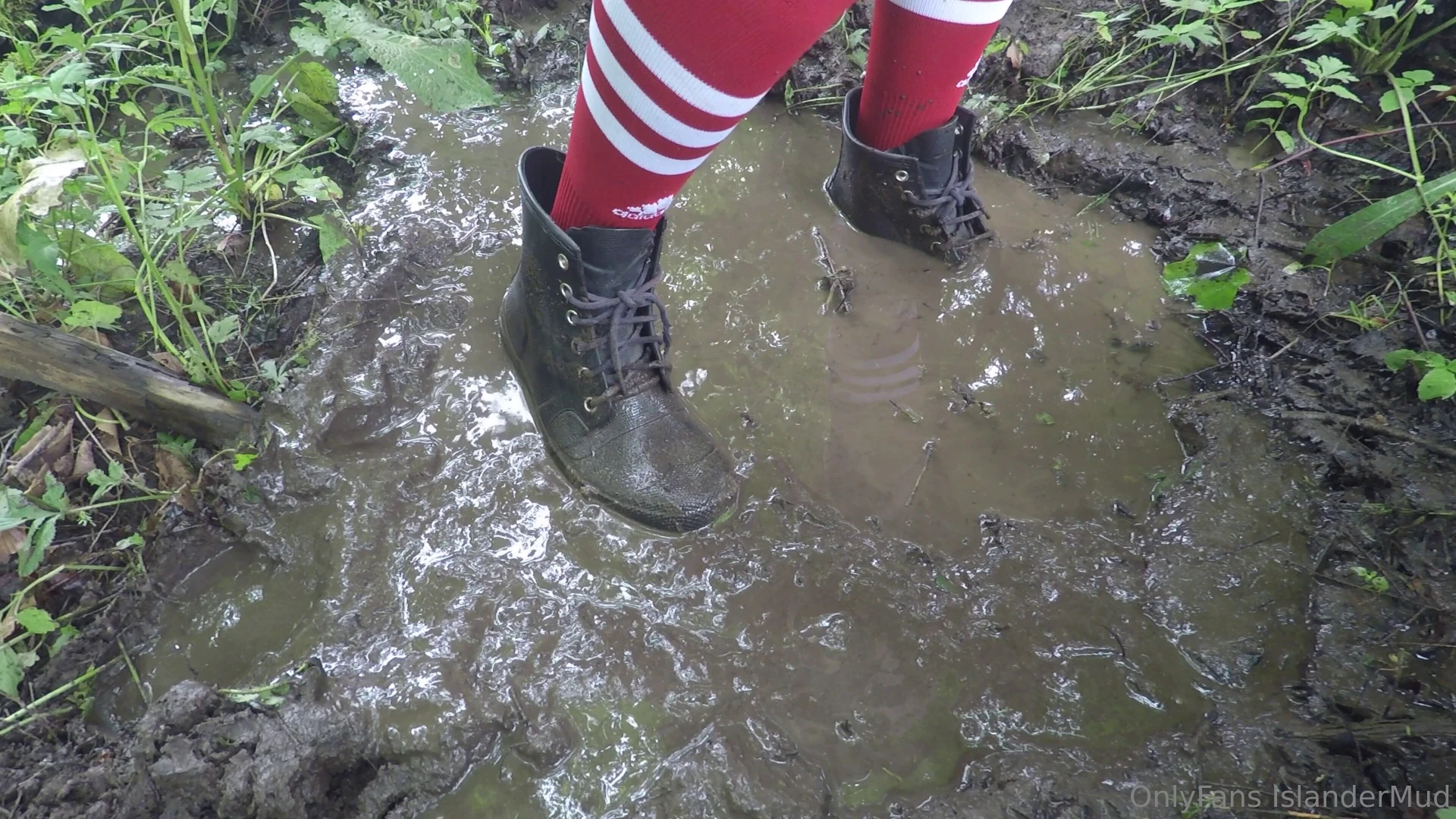 Another holiday post these hunter boots are pretty rare and these were 