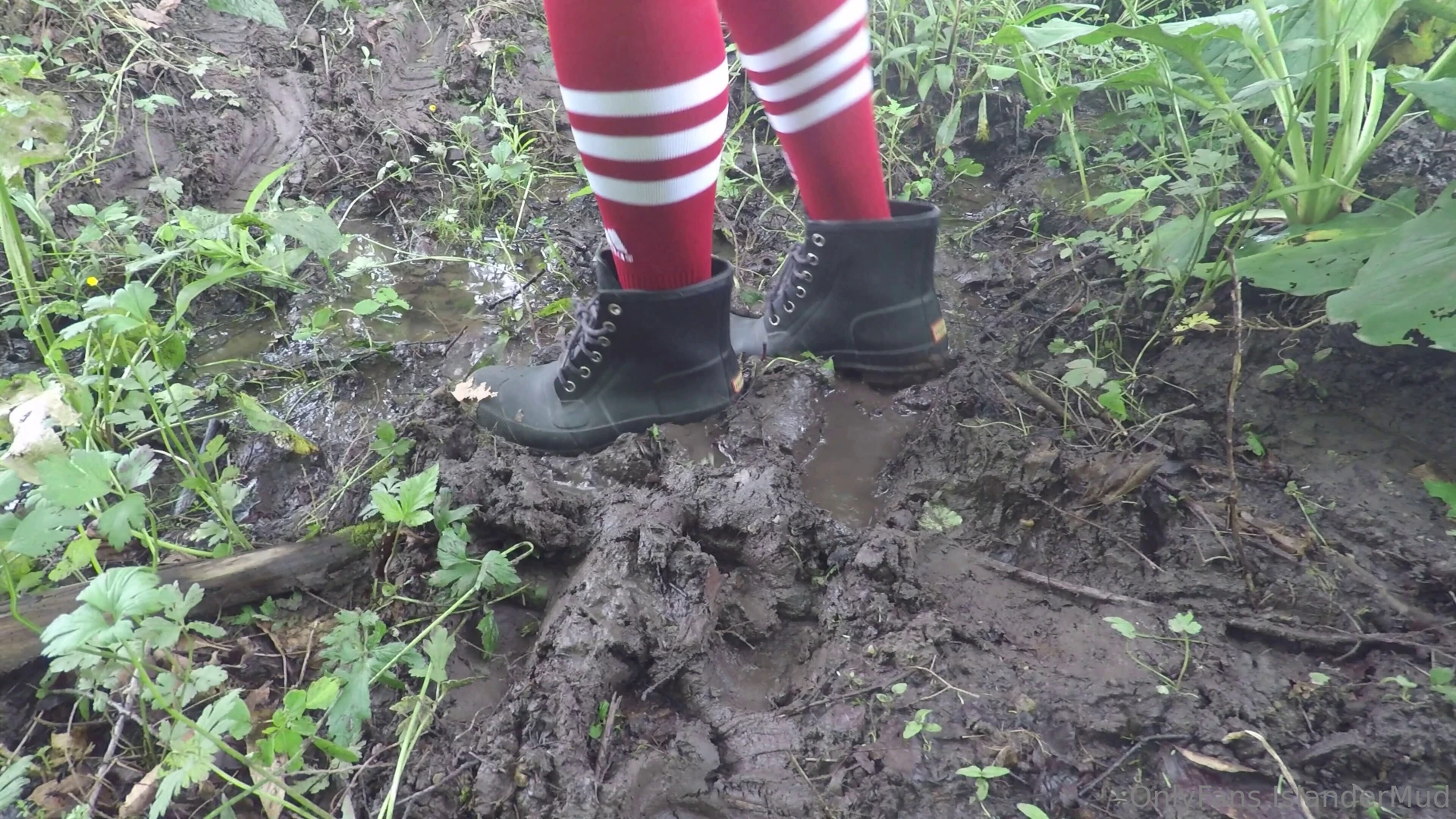 Another holiday post these hunter boots are pretty rare and these were part 3 