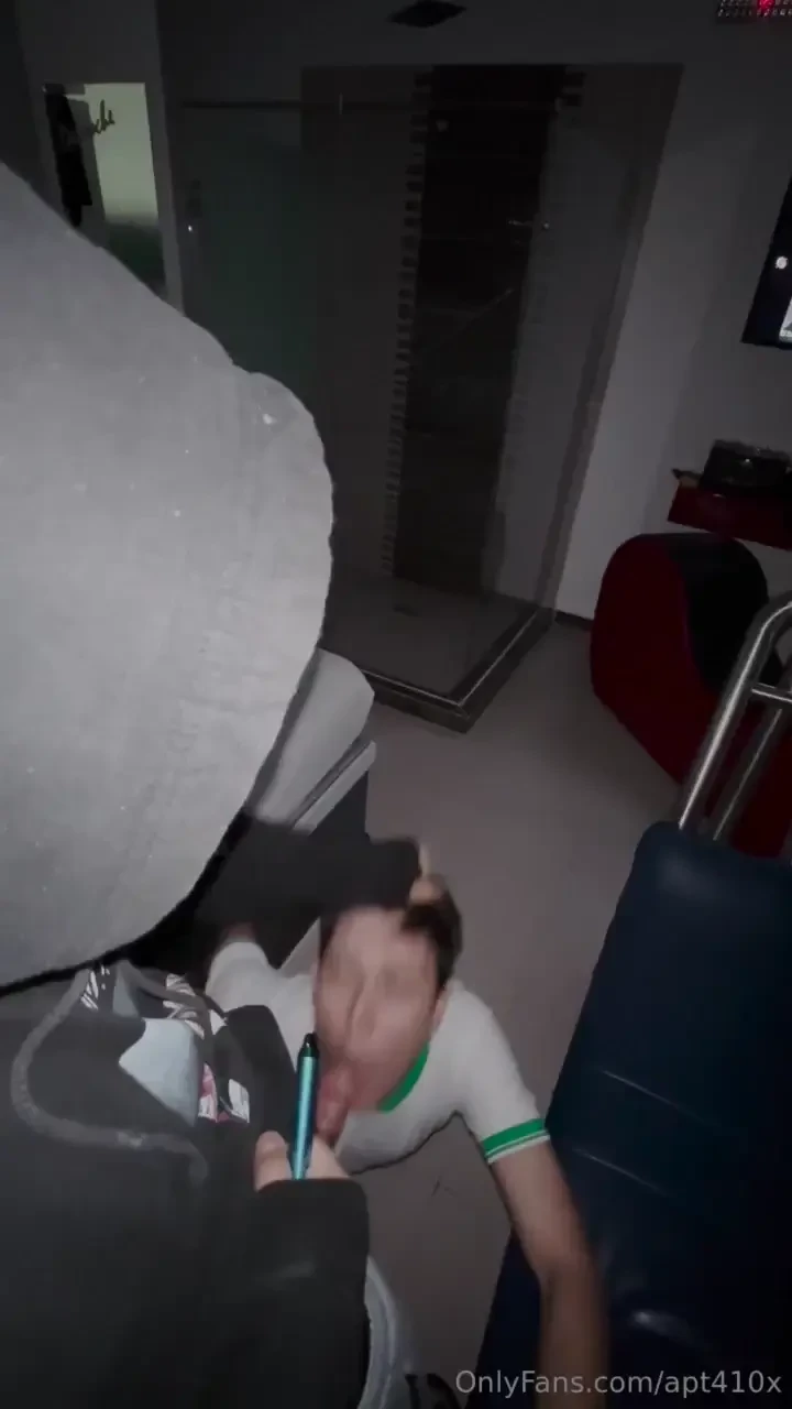 He told be to be ready in the bed told me exactly what to wear and 