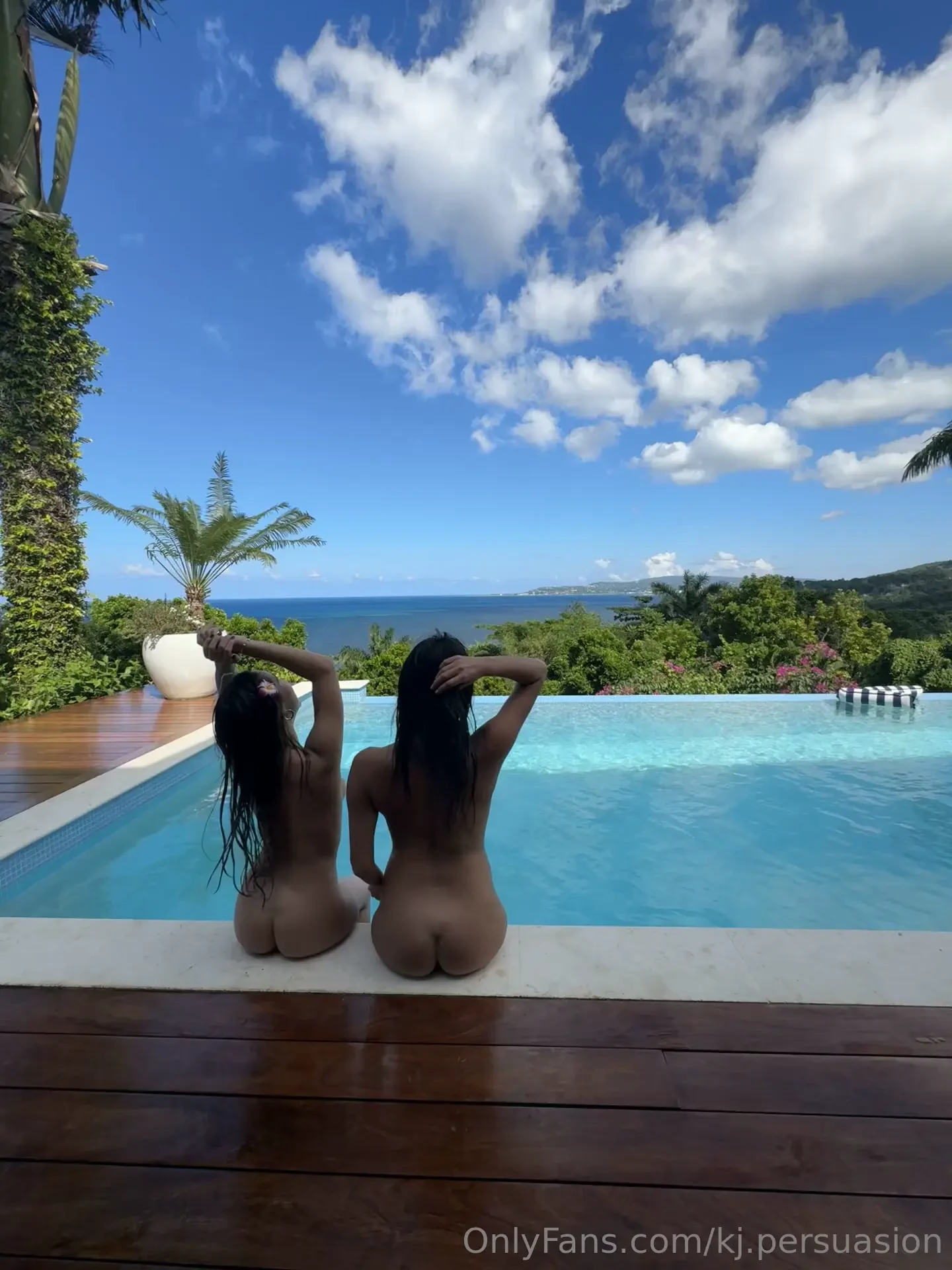 Poolside with hazel grey 