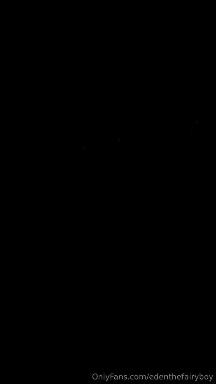 Wakey wakey time for my meal 