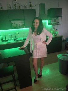 Na soll deine hei e sekret rin f r dich strippen