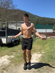 Nice weather earlier today so i took the chance to squeeze in a