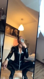 Its getting hot in here your time to subscribe now for really spicy