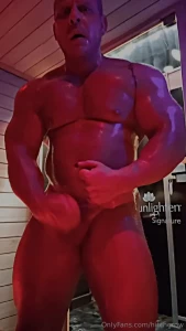 Felt swollen af in the hot sauna the camera overheated before i got