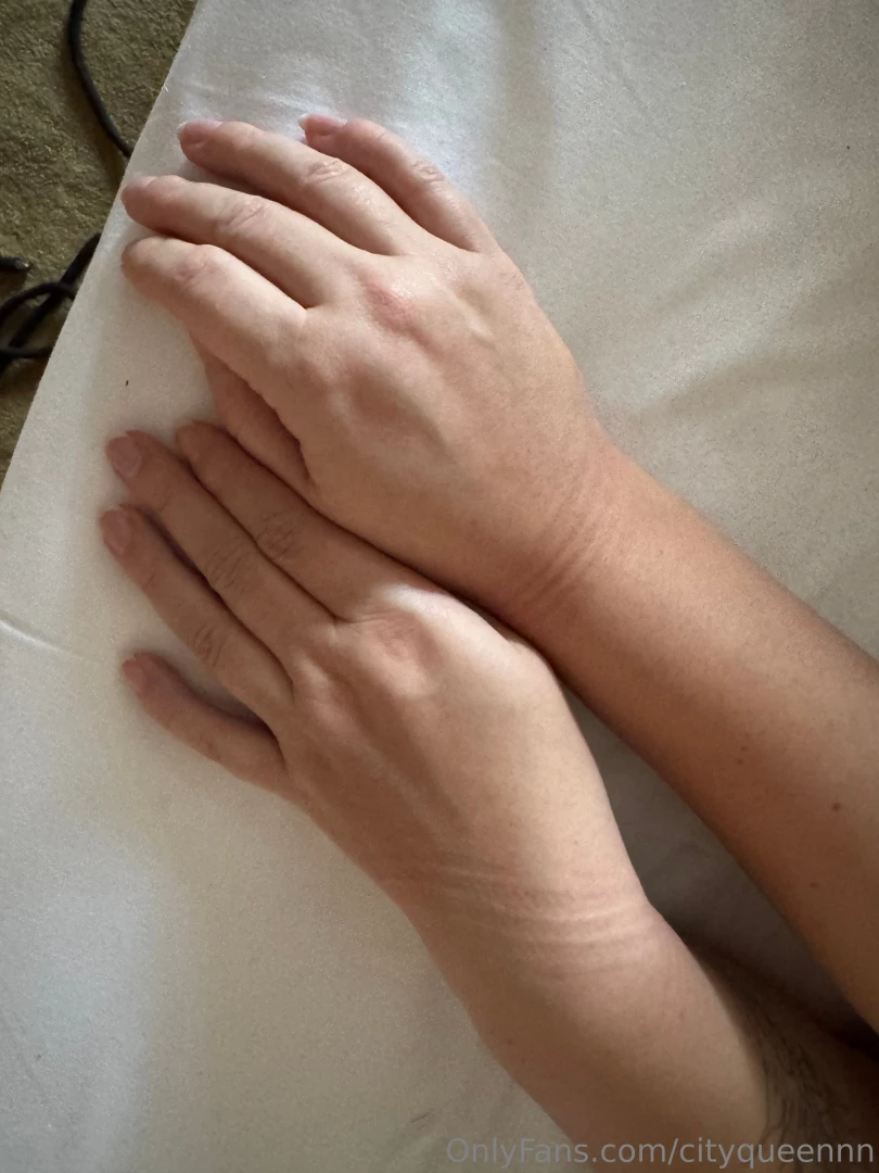 So much fun at the king sitze bed with ropes 