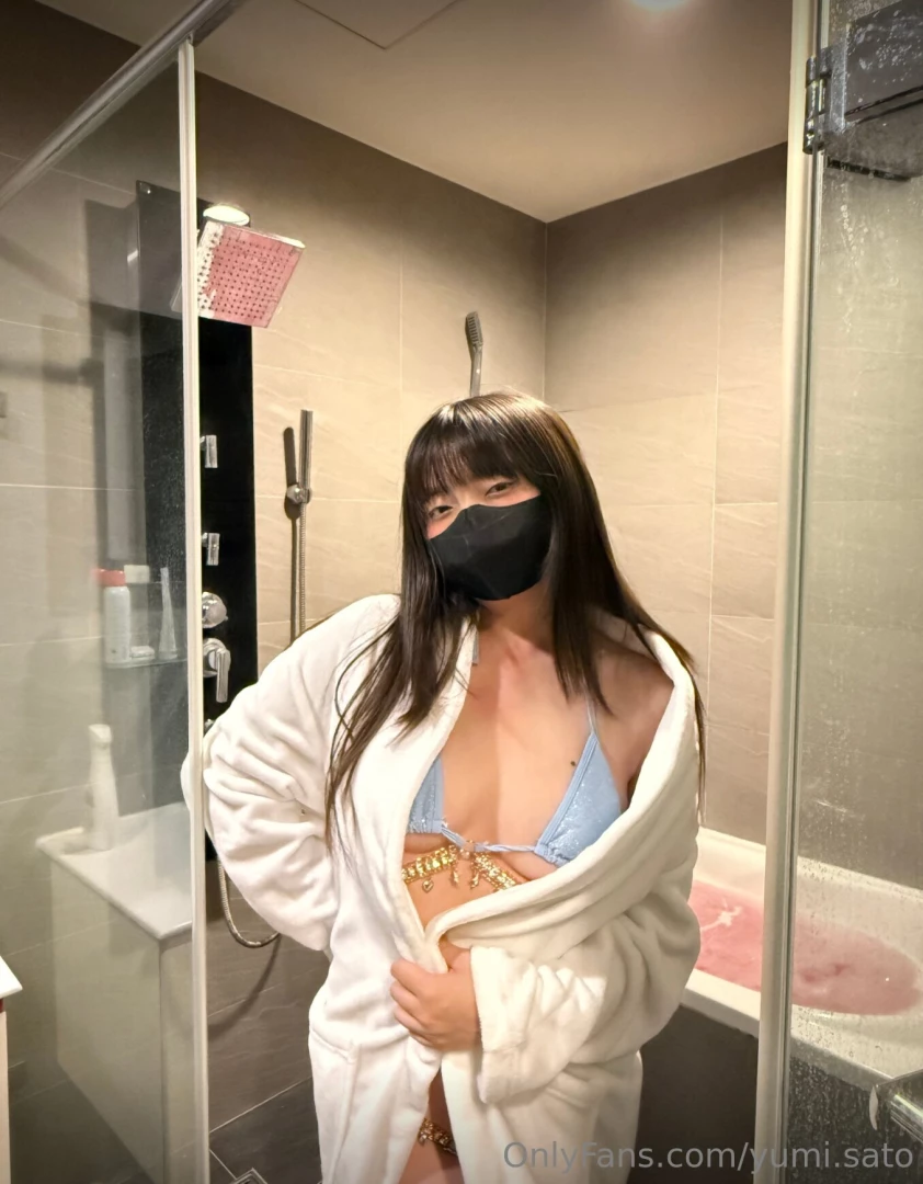 Taking a bath together would be so fun right i mean it s the right 