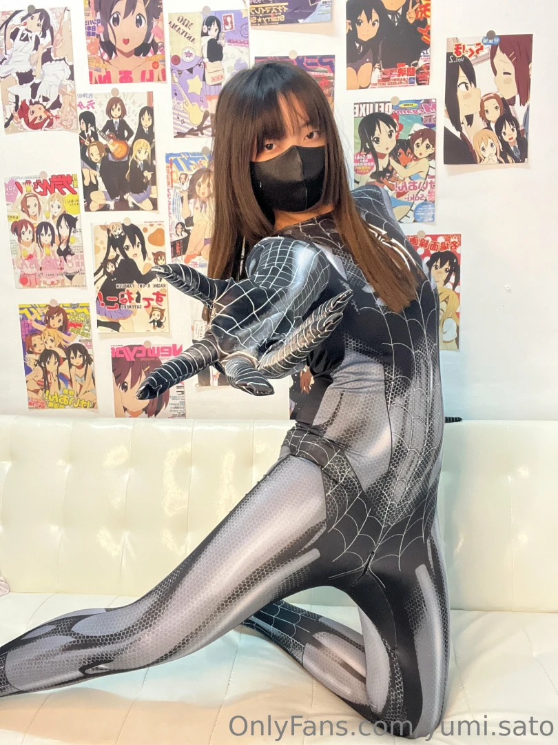 If spiderman can kiss upside down imagine what i can do or better what 