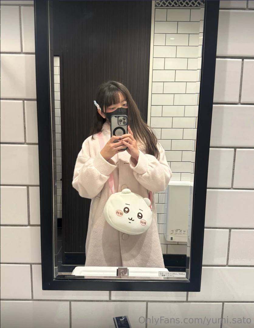 Mirrorselfiee lt 3 can only think of one way to make this pic way 