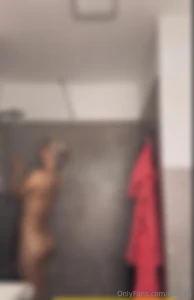 Kleiner blick in die dusche gef llig w rdest du mich einseifen