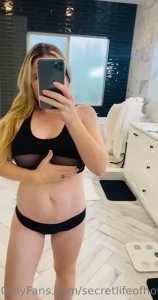 New fun under-boob bra