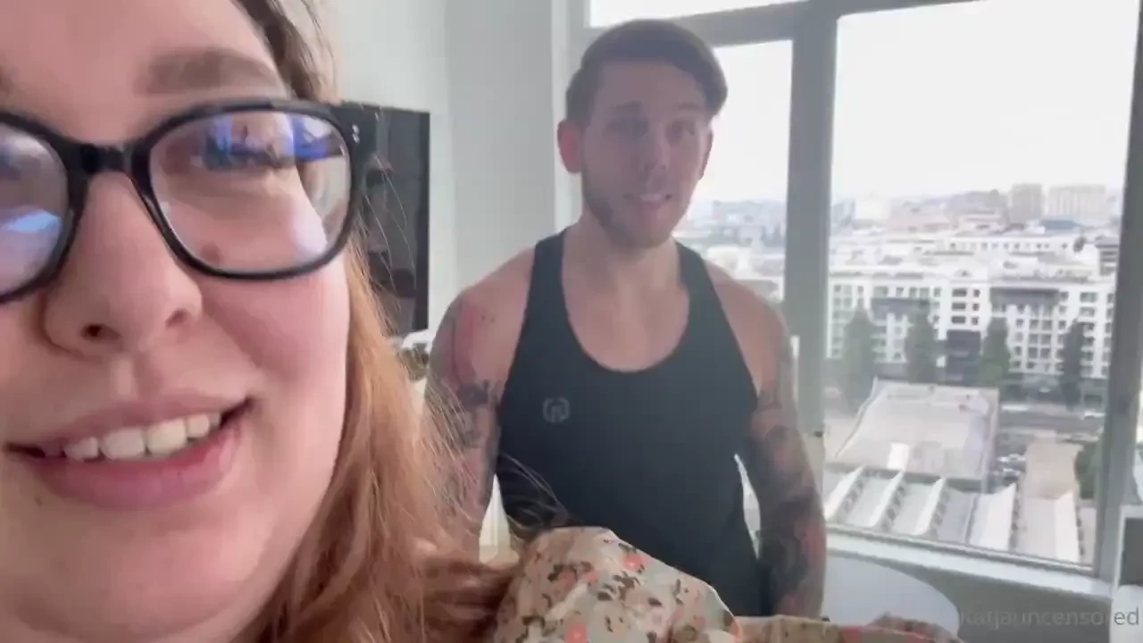 I swear steverickz was naked just before and somehow got his pants on 