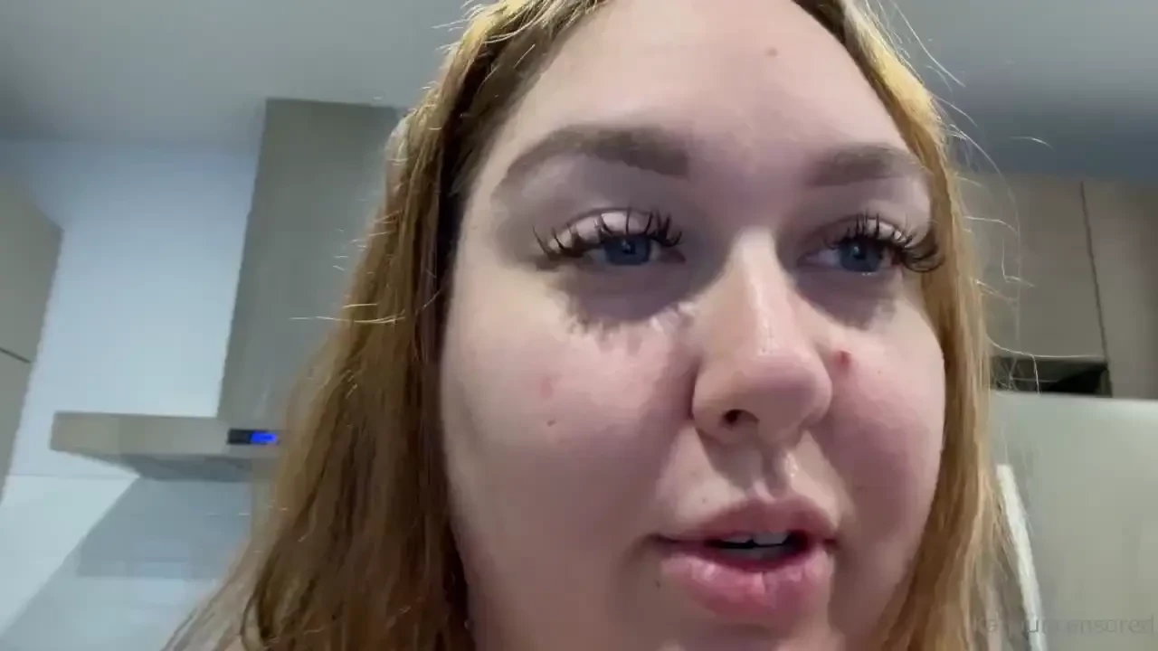 Cute fit for the day but it s so cold i can t wear a skirt lmaooo 