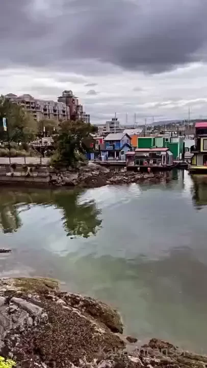This is downtown by some cute floating houses that wrenrainier and i 