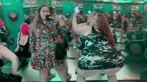 Mistressjuggs and bbwjulieginger1 part 1