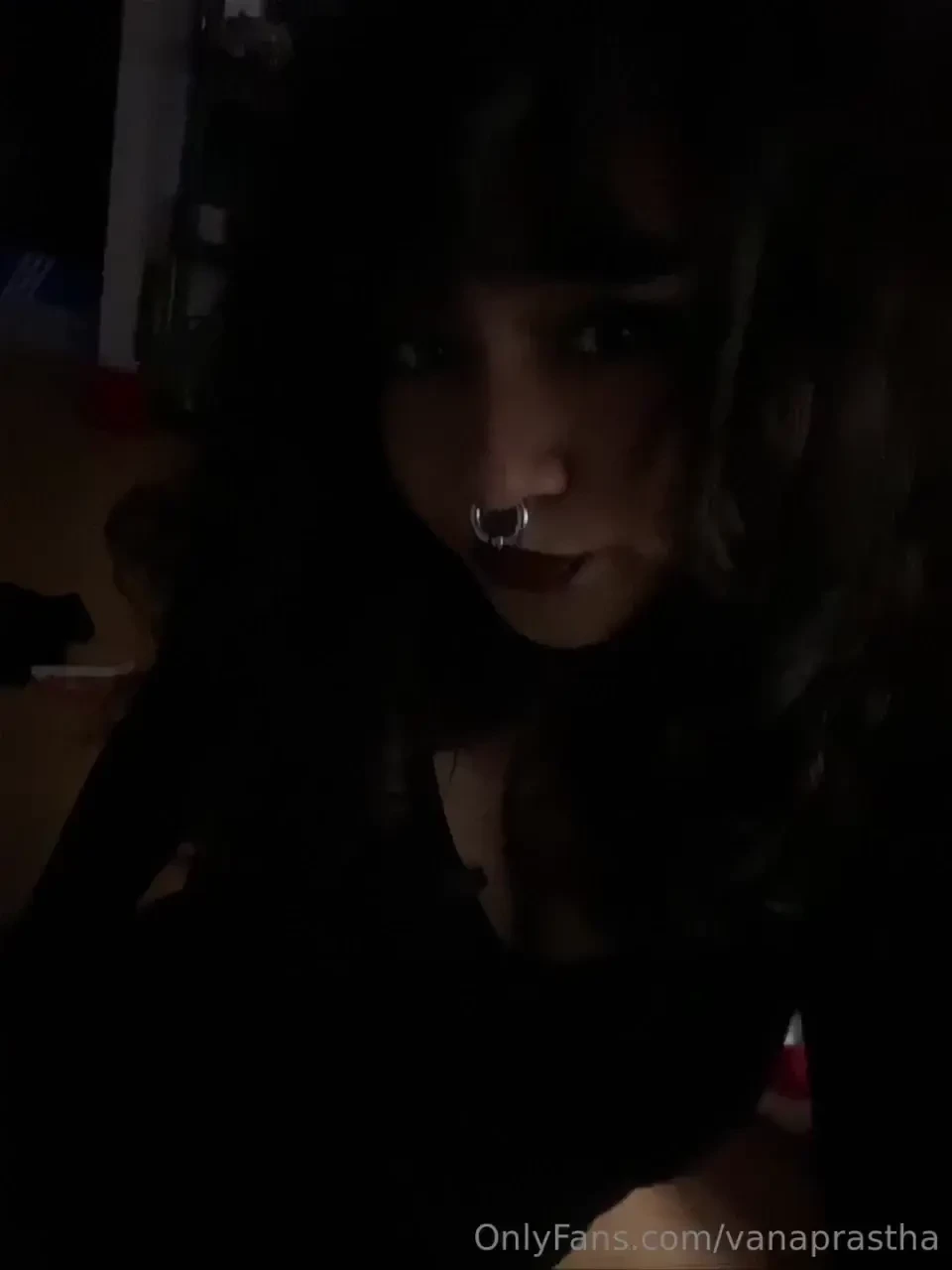 Hi everyoneee 33 thank you for subbing to my onlyfans lt 333 here you 