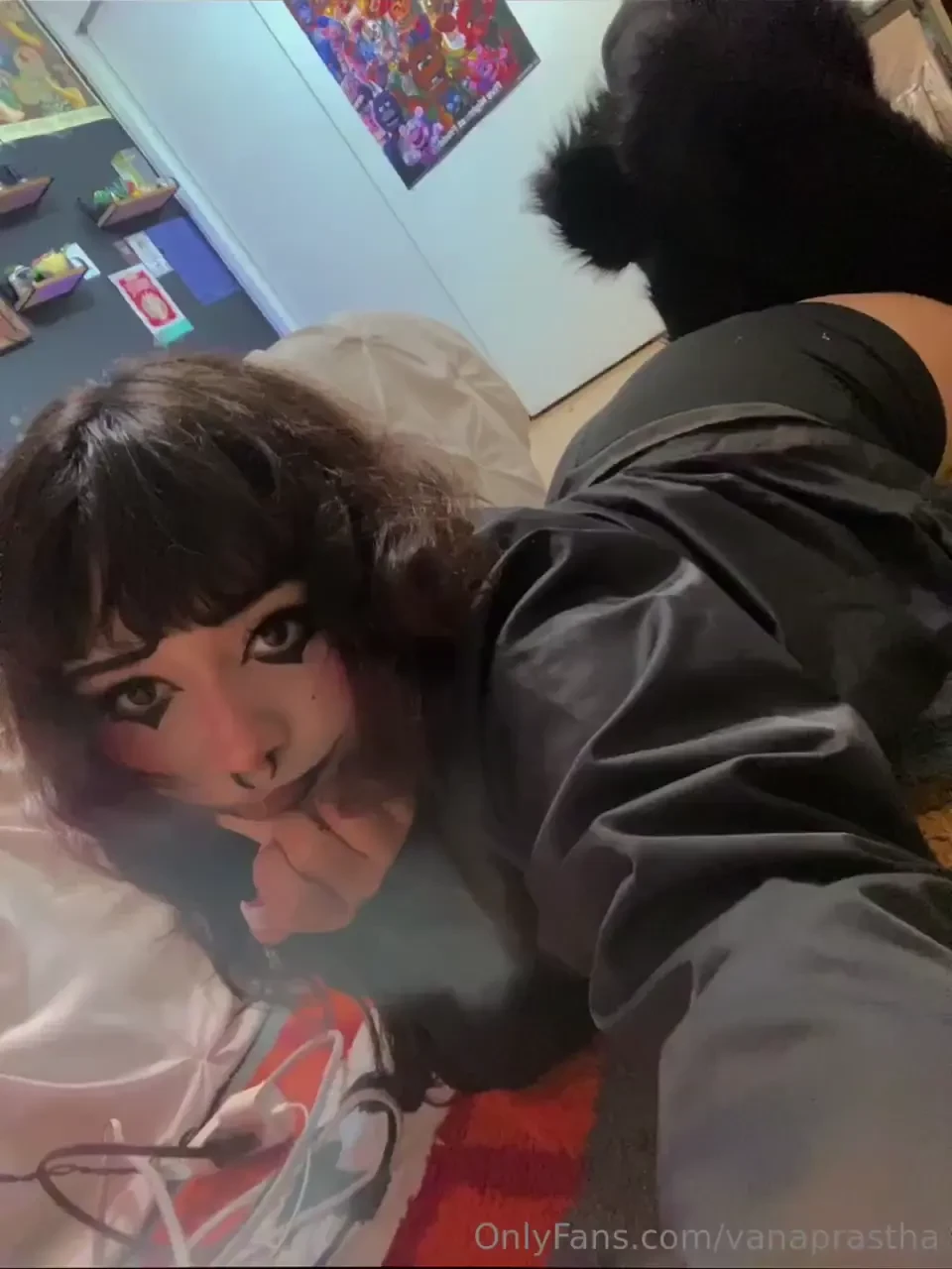 Hi everyoneee 33 thank you for subbing to my onlyfans lt 333 here you part 1 