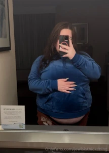 Looking very round part 1