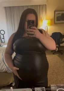 I stuffed myself way too fast so i m taking a break in the jacuzzi