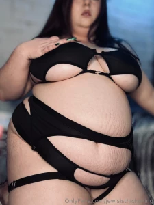 I think hulk mass gainer should hire me to represent their brand what