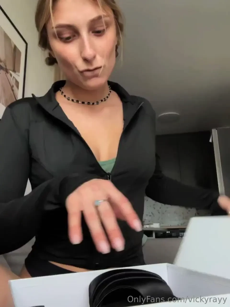 Unboxing time what do you think about these heels 