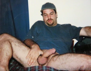 These are the oldest pics that i have ever posted here on onlyfans