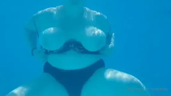 Une petite s rie de vid os dans la piscine like si tu aimes ce genre part 2 