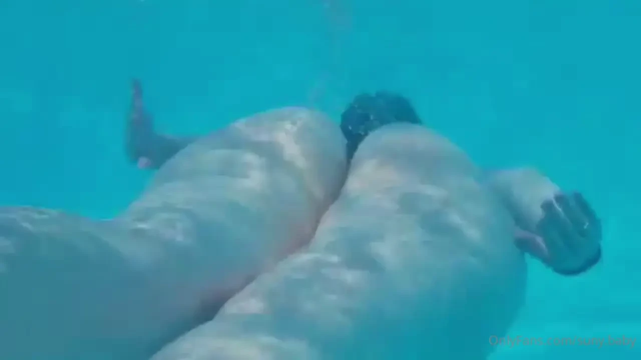 Une petite s rie de vid os dans la piscine like si tu aimes ce genre part 1 