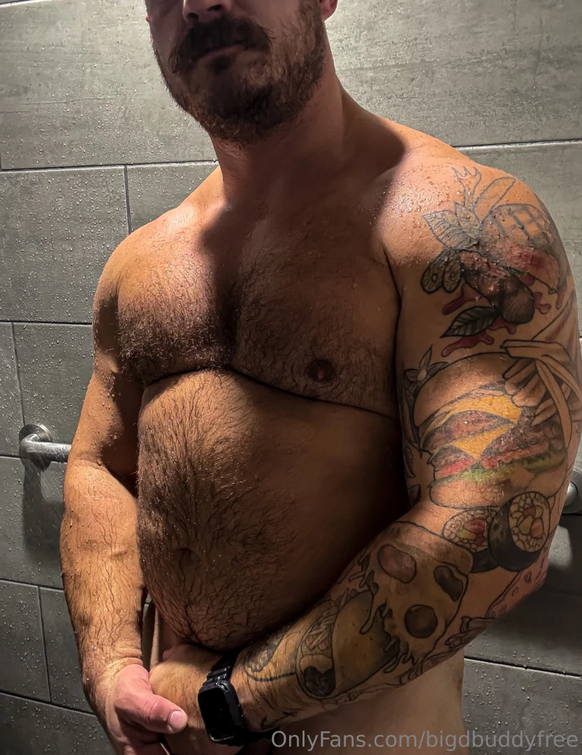 75 off my paid site https onlyfans com bigdbuddyxxx 