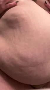 My poor belly can t catch a break i can t help but keep myself full