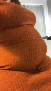 I really think this would be the perfect outfit to be funneled in part 1