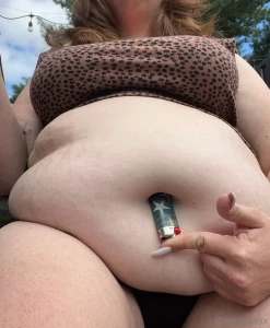 Come smoke a jay with me in the warm summer sun yes this is a part 9