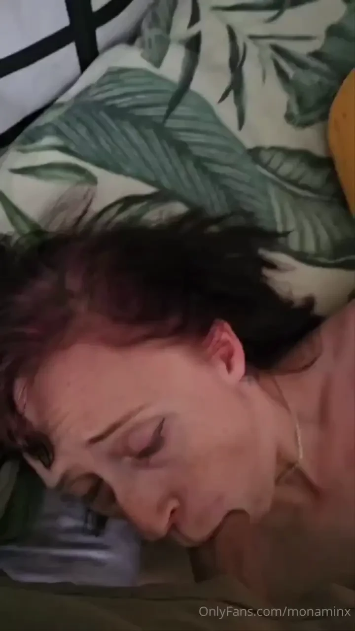Cumshot of the week 129 first thing in the morning no make up no hair 