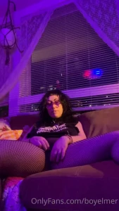 I think i ll wear these freshly ripped fishnets to work tomorrow that part 1