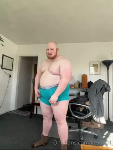 This is very true to how roaminghog and i act w each other