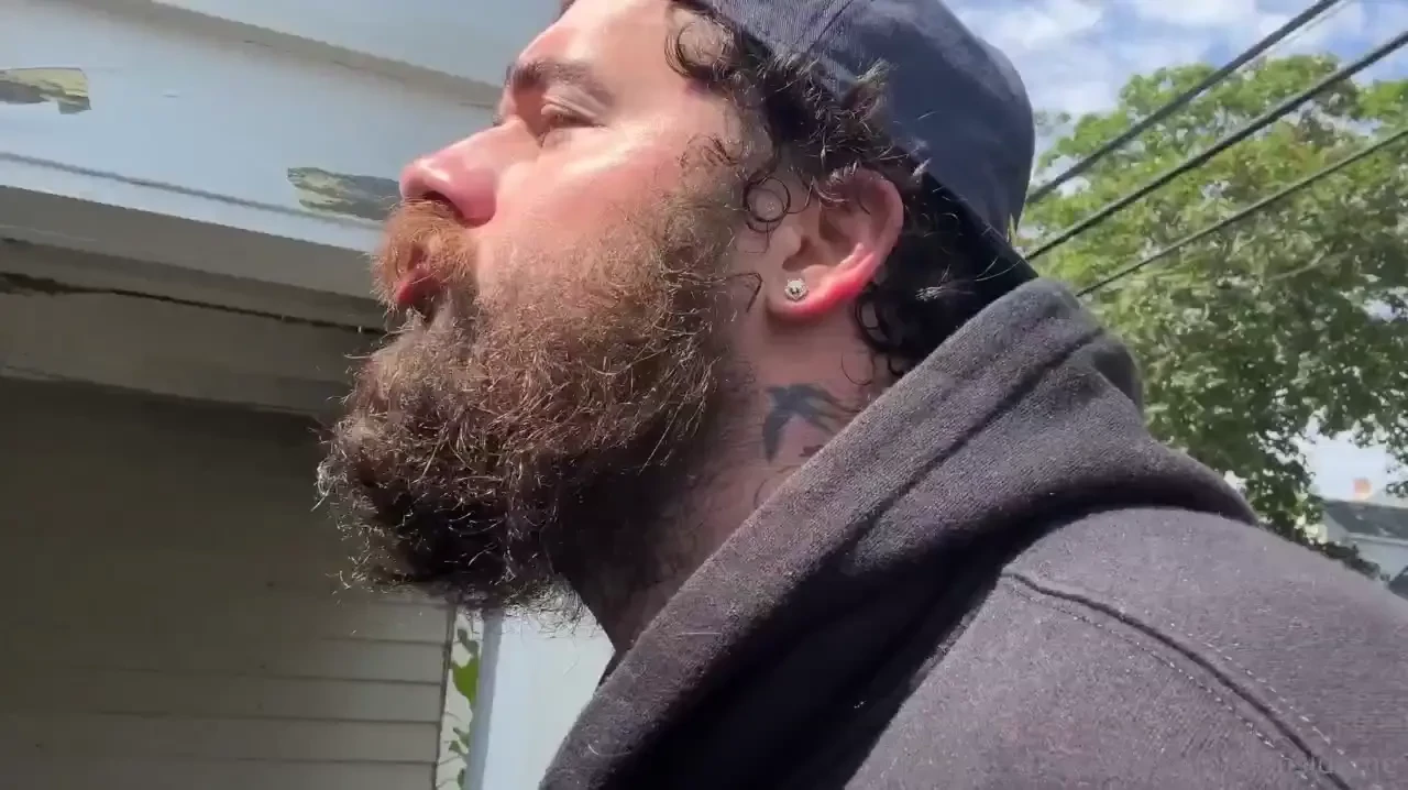 What s that smell i was ptown walking down the gay ass street and i 