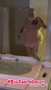 Bathing daddy with chubworld