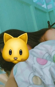 Many old picsss i guess they dont look so good with the emojis i will part 3