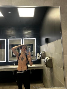 Lil calm gym day felt like showing myself part 2