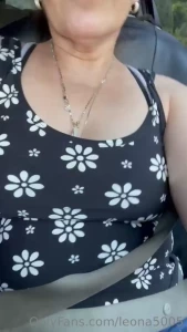 Good morning lovelies a few leg pics and a video what do you think of