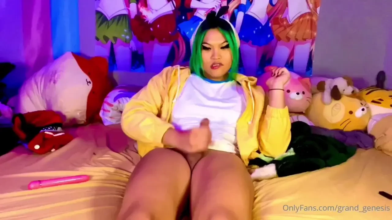 Heyyy so glad you re here could you help me syn-thighs some new items 