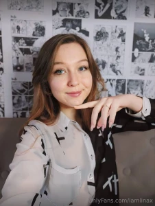 This hot slut hollyairise has absolutely no taboo on her page you will part 49