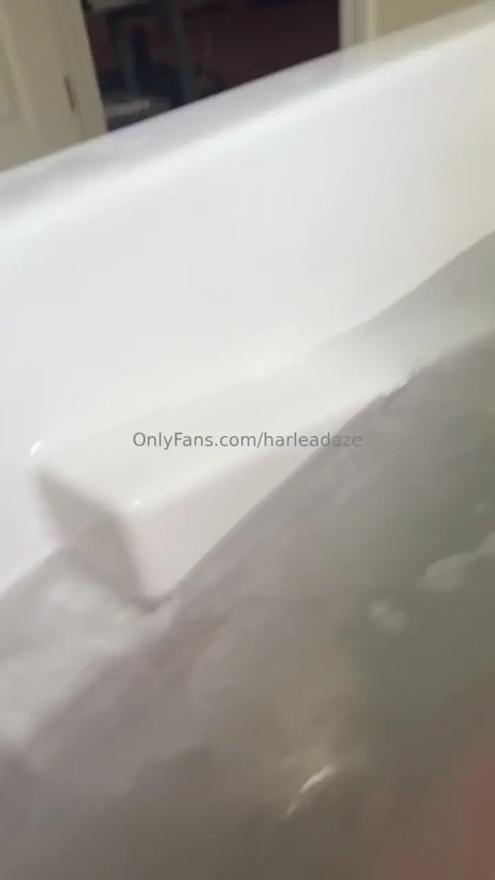 First fan to tip 25 gets 1 000 in content part 17 