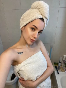 Just got out of the shower and prepare for the next exam lt 3 part 1