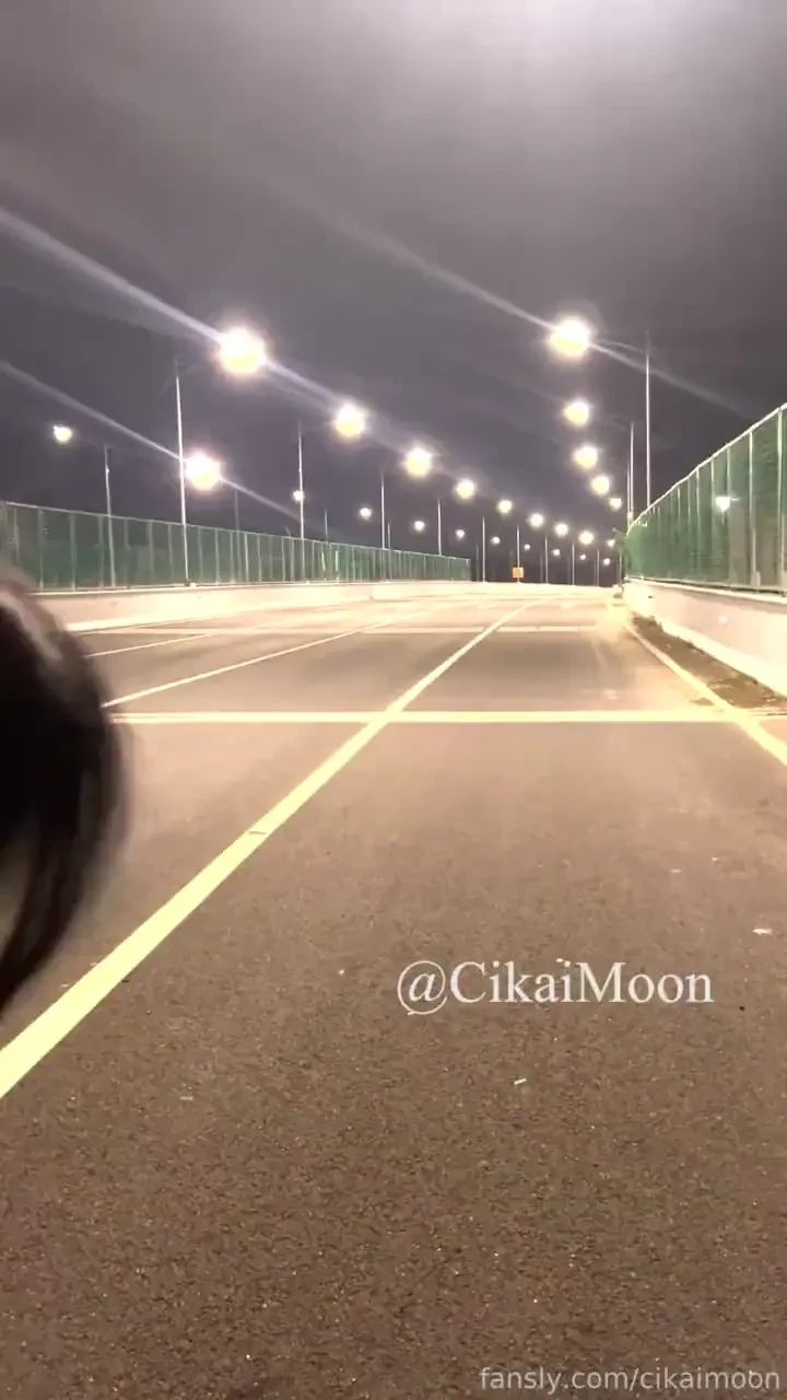 Video preview watch me undress and get naked to go on my naked freeway 