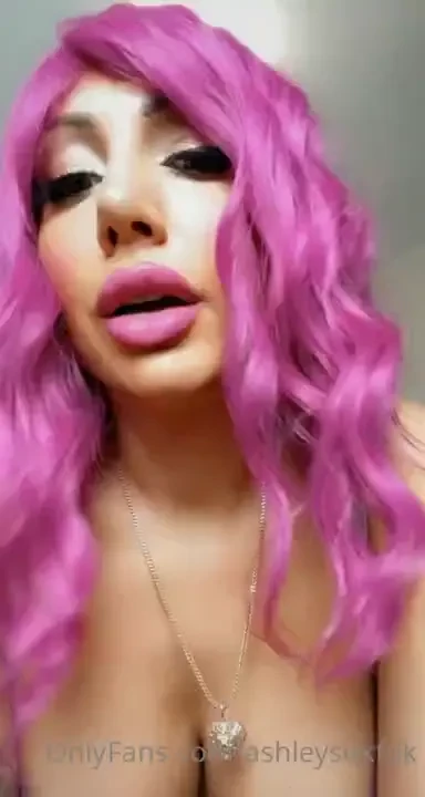 Hmmm who dis 