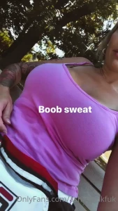 ashleypleasuress - It s so hot out my titties are sweating 